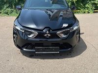 Second-hand Mitsubishi L Intense 94 CP (69 kW) 2024 Culoarenegru