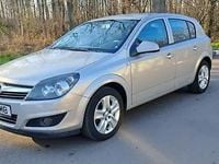 Second-hand Opel Astra 115 CP (84 kW) 2011 Hatchback
