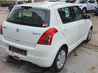 Second-hand Suzuki Swift 75 CP (55 kW) 2010 Alb Hatchback