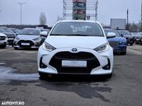 Second-hand Toyota Yaris Hybrid 92 CP (67 kW) 2023 Culoarealb