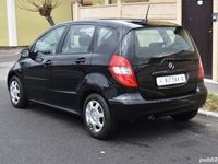 second-hand Mercedes A160 2011, Panoramic, Incalzire Scaune
