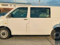 Second-hand VW Transporter Comfortline 130 CP (95 kW) 2004 Culoarealb Van