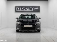 Second-hand VW Golf VIII Style 204 CP (150 kW) 2022 Culoarenegru Hatchback