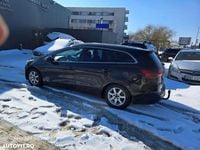 Second-hand Kia Ceed 140 CP (102 kW) 2013 Culoarenegru Hatchback