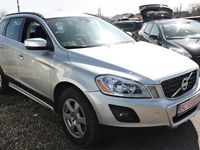 second-hand Volvo XC60 D5 - 2010 - 2.4 Diesel - 206 cp - 4x4 - Automat - Portbagaj electric - Acte la zi