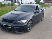 Second-hand BMW 325 2007 Berlinǎ