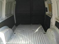 Second-hand VW Caddy 70 CP (51 kW) 2007 Alb Monovolum