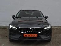 Second-hand Volvo V60 CC Momentum 197 CP (144 kW) 2021 Break