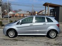 second-hand Mercedes B170 