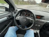 Second-hand Opel Astra GTC 105 CP (77 kW) 2005 Coupe