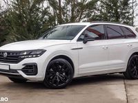 Second-hand VW Touareg R-line 340 CP (250 kW) 2021 Culoarealb SUV