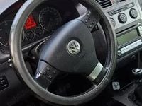 Second-hand VW Touran 140 CP (102 kW) 2008 Monovolum