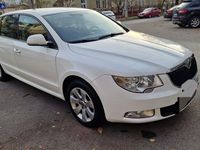 second-hand Skoda Superb 2 masina