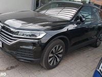 Second-hand VW Touareg Style 231 CP (169 kW) 2024 Culoarenegru SUV
