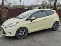 Second-hand Ford Fiesta 90 CP (66 kW) 2009 Hatchback