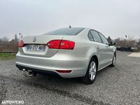 Second-hand VW Jetta Comfortline 105 CP (77 kW) 2012 Culoaregri Berlinǎ
