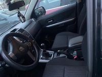 Second-hand Suzuki Grand Vitara 106 CP (77 kW) 2006 SUV