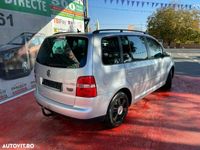 second-hand VW Touran 1.9 Diesel,7 Locuri,2004,Finantare Rate