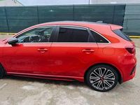 Second-hand Kia Ceed 204 CP (150 kW) 2020 Culoareportocaliu Hatchback