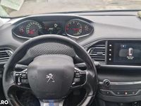 Second-hand Peugeot 308 Active 120 CP (88 kW) 2015 Culoarenegru Hatchback