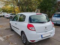 Second-hand Renault Clio II 65 CP (47 kW) 2011 Hatchback