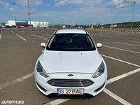 Second-hand Ford Focus Active 120 CP (88 kW) 2017 Culoarealb Hatchback