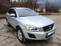 Second-hand Volvo XC60 Momentum 205 CP (150 kW) 2011 Culoareargint SUV