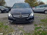 Second-hand Mercedes B180 109 CP (80 kW) 2012 Culoarenegru Monovolum