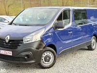 Second-hand Renault Trafic Komfort 115 CP (84 kW) 2015 Culoarealbastru Monovolum