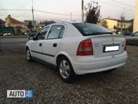 Second-hand Opel Astra 101 CP (74 kW) 2001 Alb Hatchback