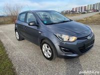 Second-hand Hyundai i20 86 CP (63 kW) 2014 Berlinǎ