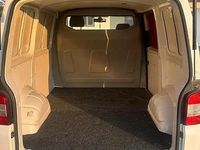Second-hand VW T5 105 CP (77 kW) 2011 Alb Van
