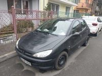 Second-hand Peugeot 206 70 CP (51 kW) 2005 Negru Hatchback