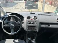 Second-hand VW Caddy 63 CP (46 kW) 2014 Gri Monovolum