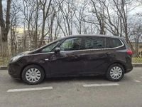 Second-hand Opel Zafira Tourer 136 CP (100 kW) 2015 Maro Monovolum