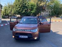 second-hand Mitsubishi Outlander 