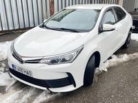 Second-hand Toyota Corolla Luna 90 CP (66 kW) 2015 Culoarealb Berlinǎ