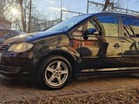 second-hand VW Touran 2.0 TDI DPF Comfortline