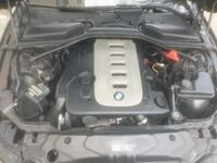 Second-hand BMW 525 177 CP (130 kW) 2006 Negru Berlinǎ
