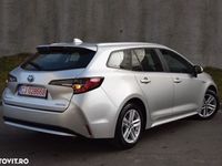 second-hand Toyota Corolla 1.8 HSD Business