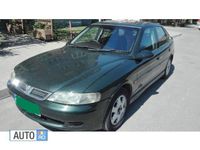 Second-hand Opel Vectra 120 CP (88 kW) 2002 Verde Hatchback