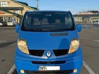Second-hand Renault Trafic 101 CP (74 kW) 2007 Albastru Monovolum