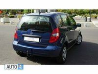 Second-hand Mercedes A180 110 CP (80 kW) 2010 Albastru marin Hatchback