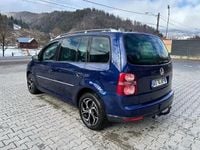 Second-hand VW Touran Highline 140 CP (102 kW) 2008 Monovolum