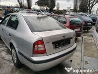 Second-hand Skoda Octavia 75 CP (55 kW) 2004 Argintiu metalizat Berlinǎ