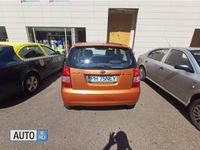 Second-hand Kia Picanto 65 CP (47 kW) 2006 Portocaliu Hatchback