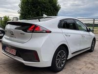 Second-hand Hyundai Ioniq 100 kW (136 CP) 2020 Culoarealb Hatchback