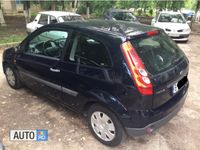 Second-hand Ford Fiesta 60 CP (44 kW) 2006 Negru Hatchback