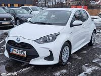 Second-hand Toyota Yaris Hybrid 92 CP (67 kW) 2021 Culoarealb Hatchback