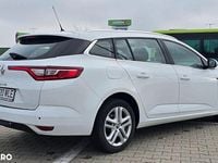 Second-hand Renault R4 90 CP (66 kW) 2017 Culoarealb Break